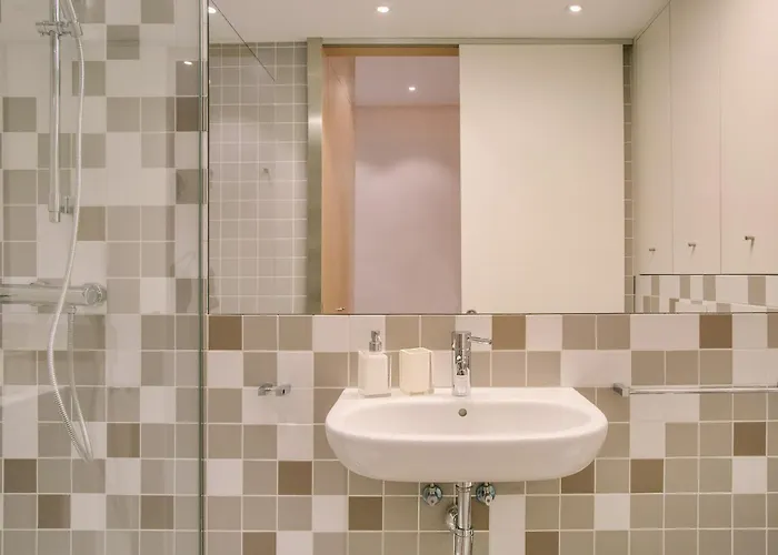 Flateli Ballesteries 15 * Жирона