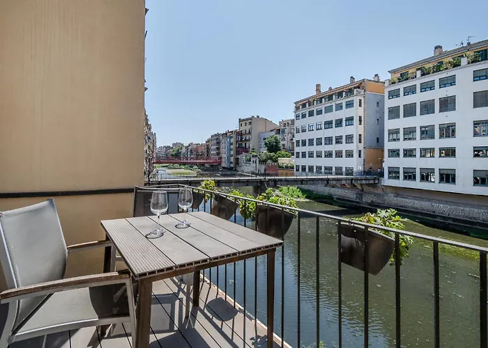Flateli Ballesteries 15 Жирона
